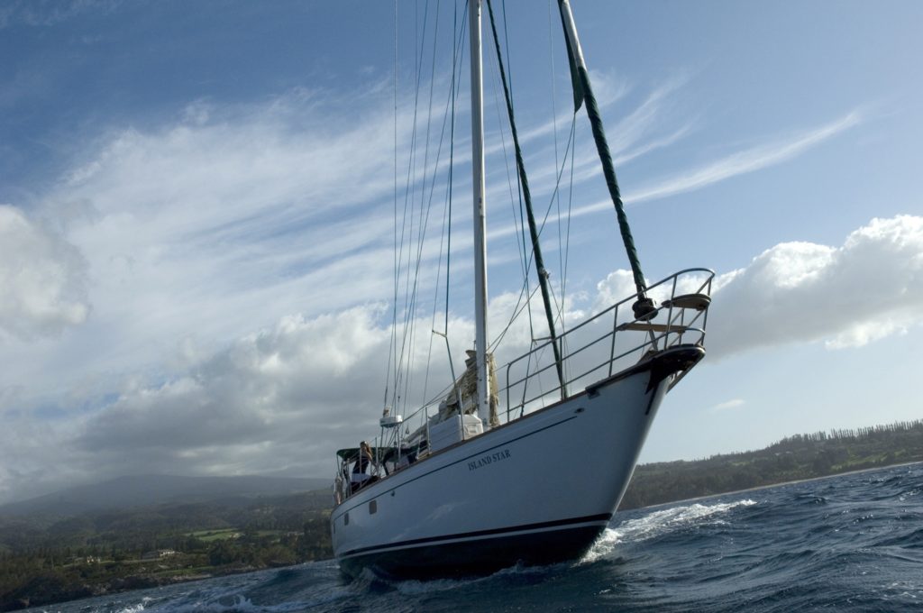 yacht charters maui